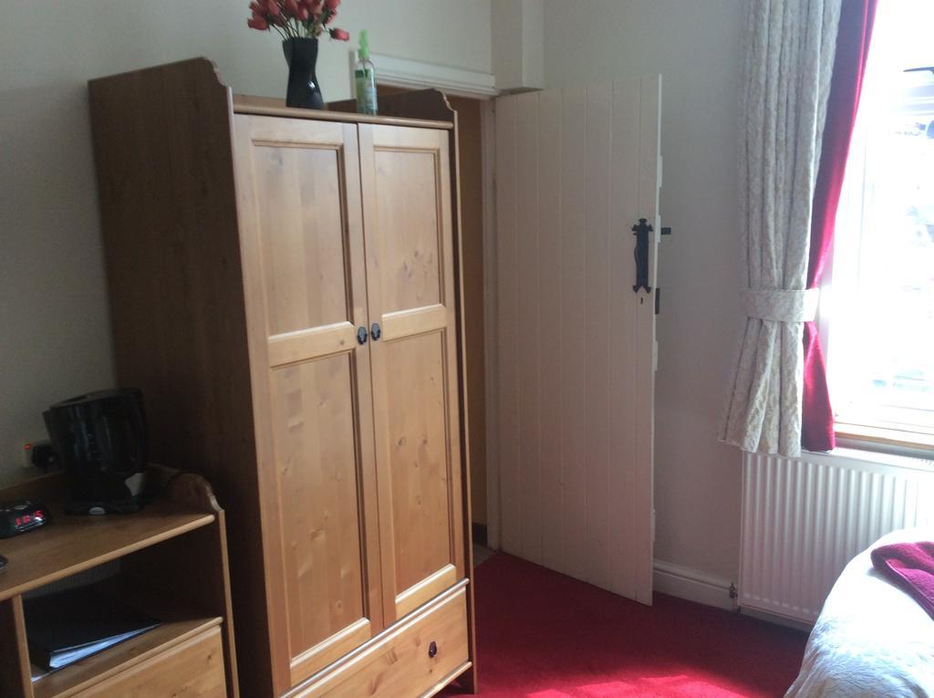 The Old Forge B&B Knockin Номер фото