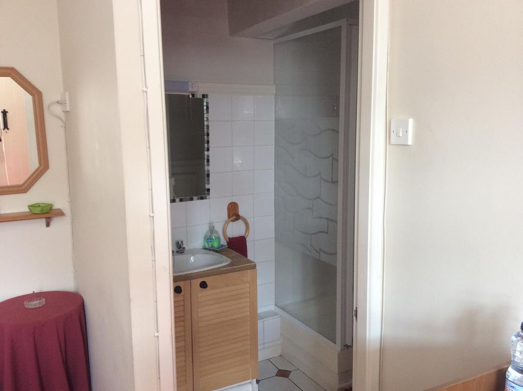 The Old Forge B&B Knockin Номер фото